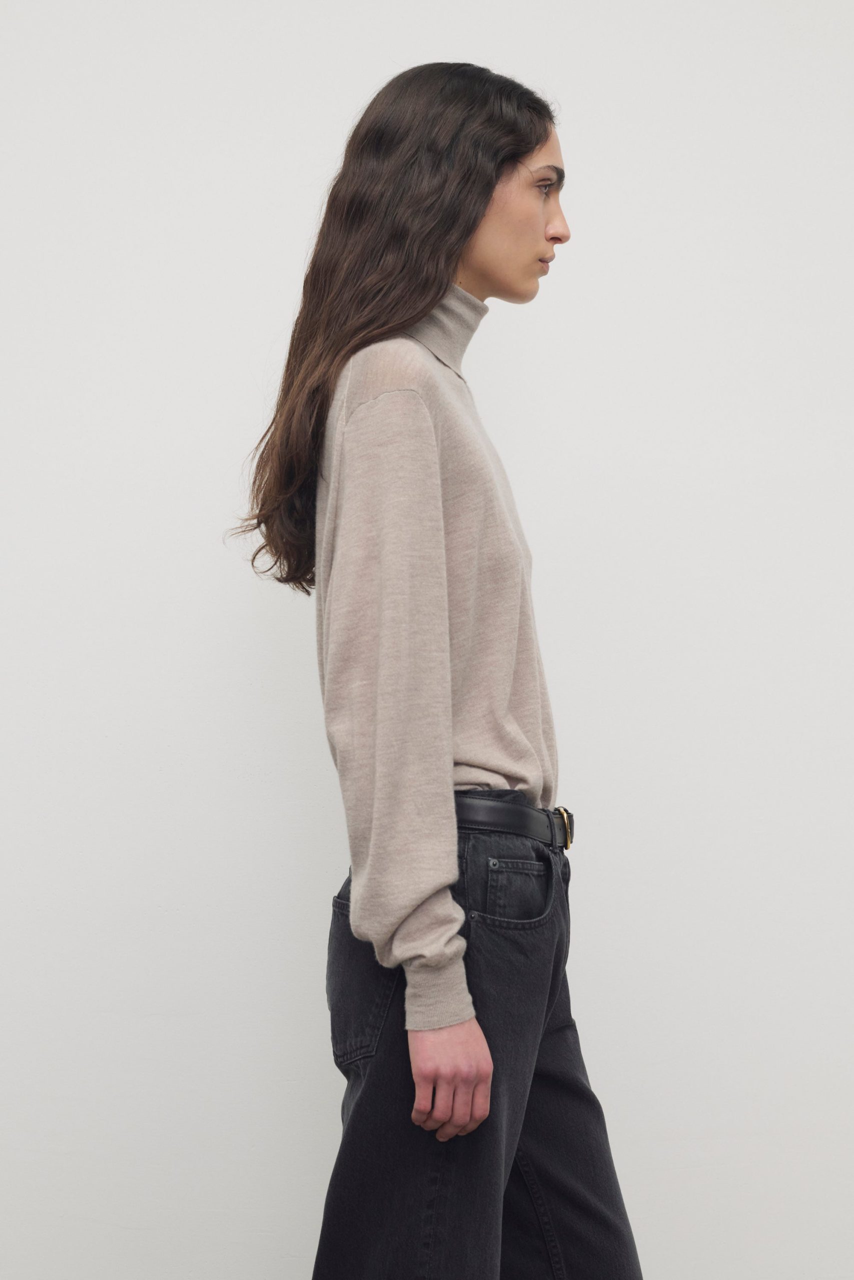 Nabari Turtleneck - Image 4