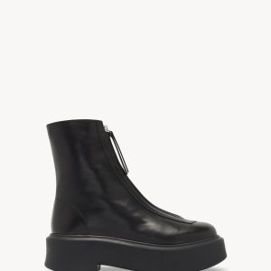 Zipped Boot I