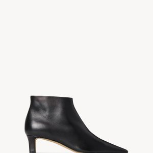 Carla Boot 45