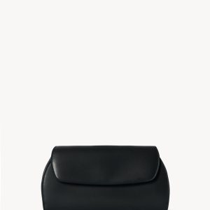 Curved Clutch
